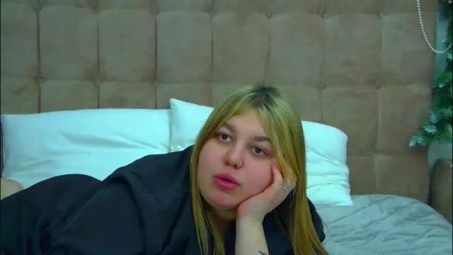 Image 4 of lillianhaig Stream on Chaturbate on 1 month ago