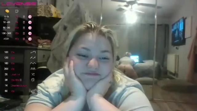 Thumbnail 1, lillianrose25's Stream at Chaturbate, 13 months ago