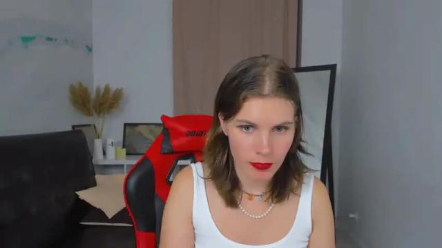 Thumbnail 2, lillu_bb's Stream at Chaturbate, 19 months ago