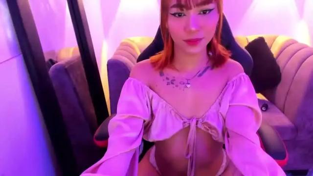 Image 3 of lilly_diamonds Stream on Chaturbate on 18 months ago