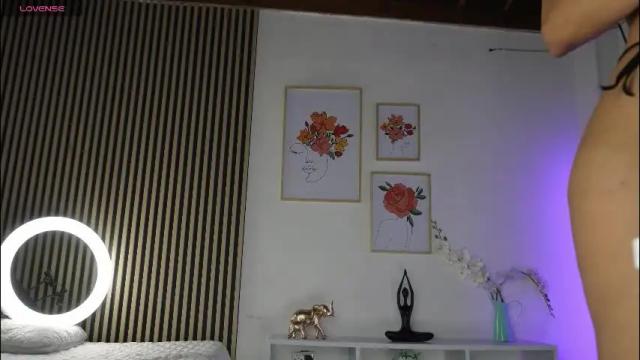 Thumbnail 1, lilly_dollss's Stream at Chaturbate, 1 month ago