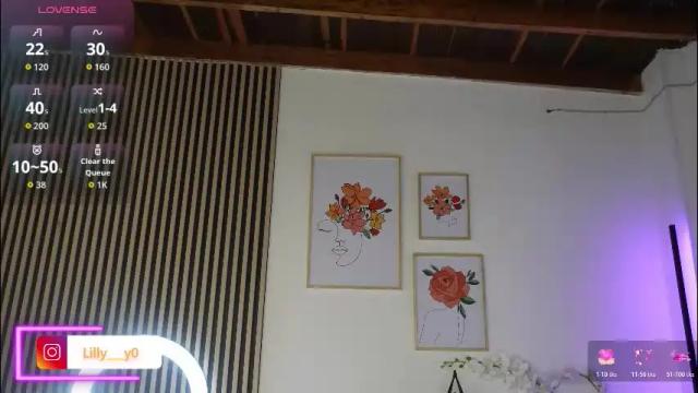 Image 2 of lilly_dollss Stream on Chaturbate on 1 month ago