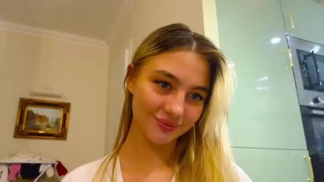 Thumbnail 3, lilly_mattsson's Stream at Chaturbate, 28 months ago