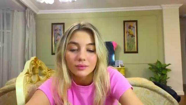 Image 11 of lilly_mattsson Stream on Chaturbate on 16 months ago