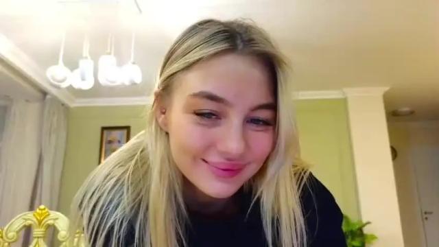 Thumbnail 2, lilly_mattsson's Stream at Chaturbate, 27 months ago