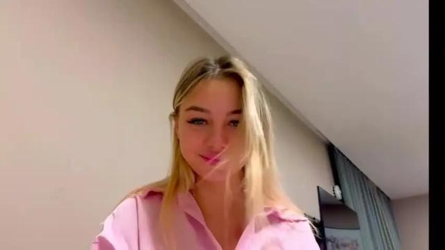 Thumbnail 2, lilly_mattsson's Stream at Chaturbate, 26 months ago
