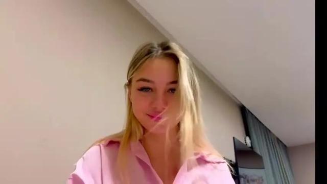 Thumbnail 2, lilly_mattsson's Stream at Chaturbate, 14 months ago