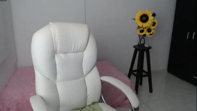 Thumbnail 2, lilly_milf's Stream at Chaturbate, 10 days ago