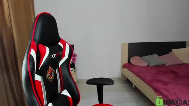 Image 10 of lilly_pretty_love Stream on Chaturbate on 15 months ago