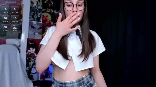 Image 2 of lilly_soulmate Stream on Chaturbate on 1 month ago