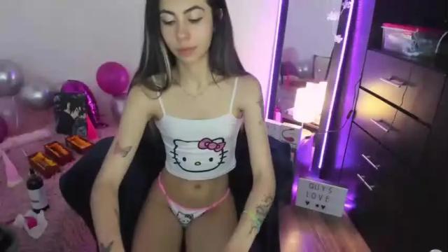 Image 12 of lilly_sweet4 Stream on Chaturbate on 17 months ago