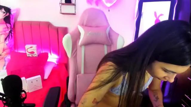 Thumbnail 2, lilly_sweet4's Stream at Chaturbate, 1 month ago