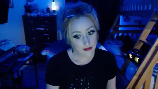 Image 3 of lillydawn Stream on Chaturbate on 28 months ago