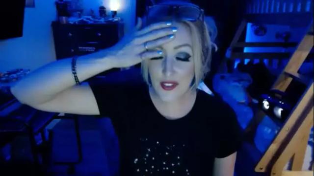 Image 7 of lillydawn Stream on Chaturbate on 28 months ago