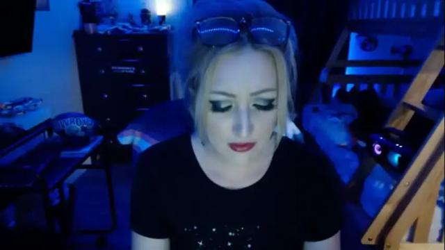 Image 8 of lillydawn Stream on Chaturbate on 28 months ago