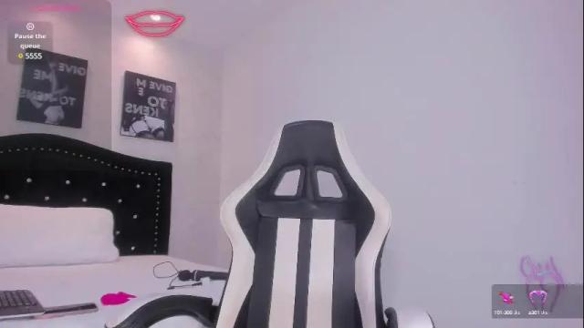 Image 10 of lillypalmer Stream on Chaturbate on 1 month ago