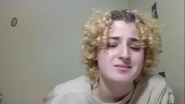 Image 6 of lillyraine02 Stream on Chaturbate on 15 months ago