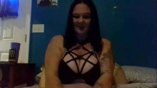 Image 8 of lillyrose198888 Stream on Chaturbate on 20 months ago
