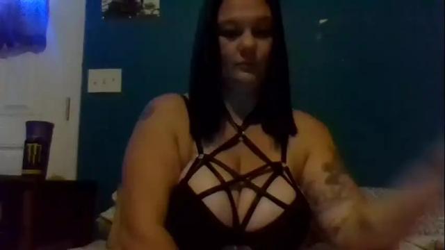 Thumbnail 3, lillyrose198888's Stream at Chaturbate, 20 months ago