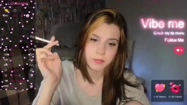 Image 11 of lillyseraphim Stream on Chaturbate on 18 months ago