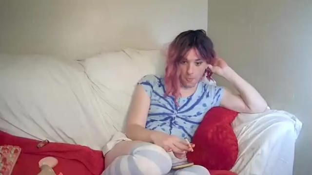 Image 8 of lillyvtrap Stream on Chaturbate on 12 months ago