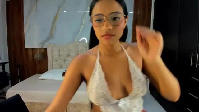 Image 12 of lillyy16 Stream on Chaturbate on 1 month ago