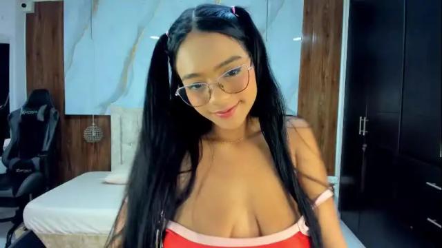 Image 2 of lillyy16 Stream on Chaturbate on 25 days ago