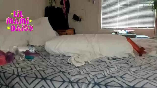 Thumbnail 3, lilmamidaisy's Stream at Chaturbate, 4 months ago