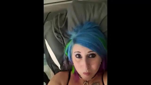 Image 3 of lilmissbitch1982 Stream on Chaturbate on 16 months ago