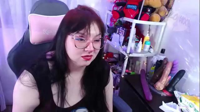 Image 2 of lilomoon69 Stream on Chaturbate on 1 month ago