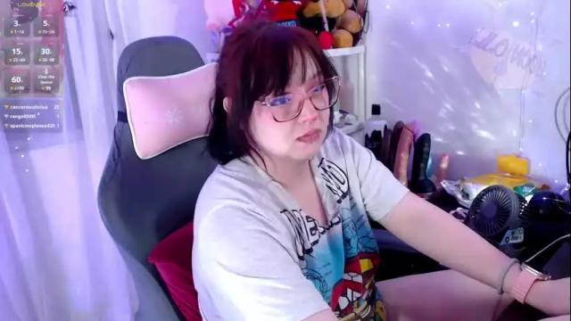 Thumbnail 3, lilomoon69's Stream at Chaturbate, 1 month ago