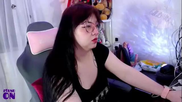 Image 3 of lilomoon69 Stream on Chaturbate on 1 month ago