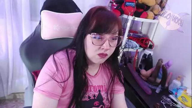 Image 6 of lilomoon69 Stream on Chaturbate on 18 days ago