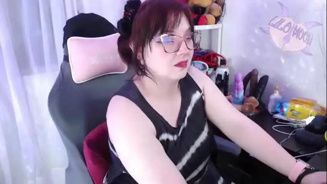 Image 7 of lilomoon69 Stream on Chaturbate on 16 days ago