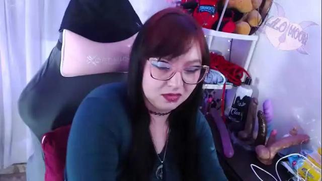 Image 11 of lilomoon69 Stream on Chaturbate on 11 days ago