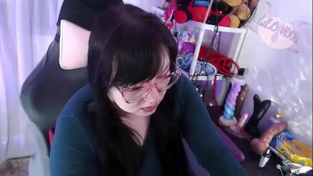 Image 4 of lilomoon69 Stream on Chaturbate on 7 days ago