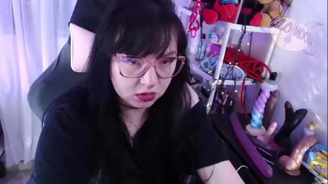 Image 8 of lilomoon69 Stream on Chaturbate on 5 days ago