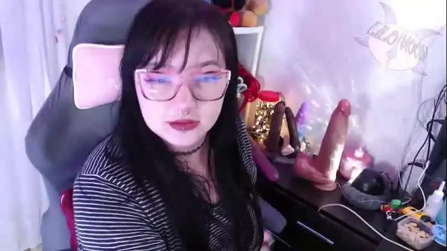 Image 6 of lilomoon69 Stream on Chaturbate on 2 months ago