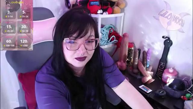 Image 11 of lilomoon69 Stream on Chaturbate on 2 months ago