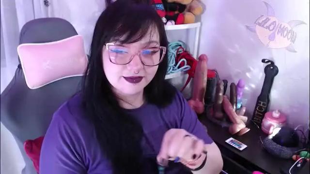 Image 2 of lilomoon69 Stream on Chaturbate on 2 months ago