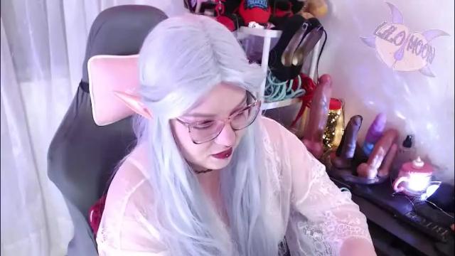 Image 10 of lilomoon69 Stream on Chaturbate on 1 month ago