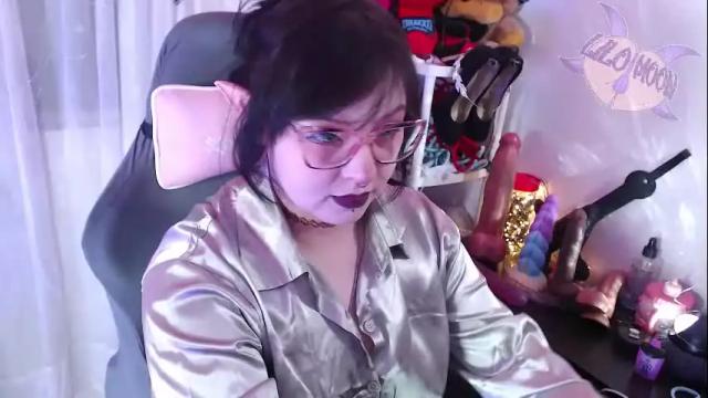 Image 6 of lilomoon69 Stream on Chaturbate on 1 month ago