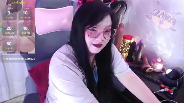 Image 11 of lilomoon69 Stream on Chaturbate on 1 month ago