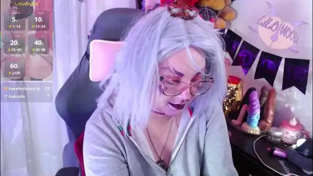 Image 2 of lilomoon69 Stream on Chaturbate on 5 days ago