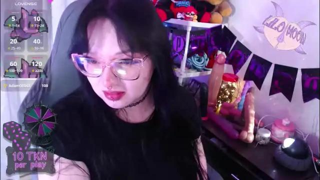 Image 7 of lilomoon69 Stream on Chaturbate on 2 months ago