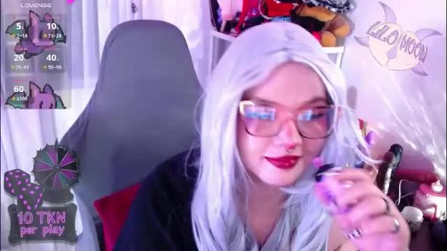 Image 11 of lilomoon69 Stream on Chaturbate on 1 month ago