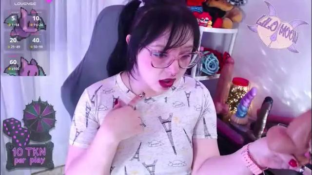 Image 7 of lilomoon69 Stream on Chaturbate on 1 month ago