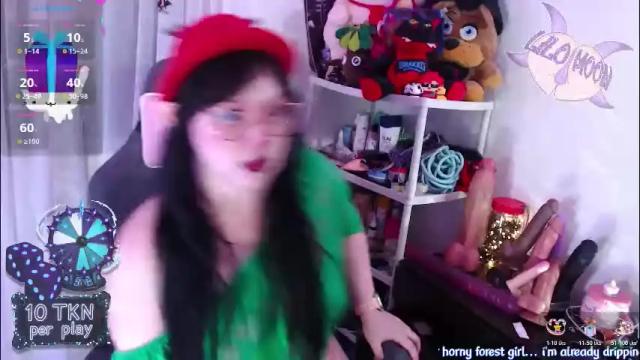 Image 4 of lilomoon69 Stream on Chaturbate on 24 days ago