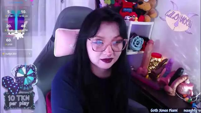 Image 4 of lilomoon69 Stream on Chaturbate on 21 days ago