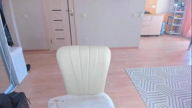 Image 3 of liloneforyou Stream on Chaturbate on 2 months ago